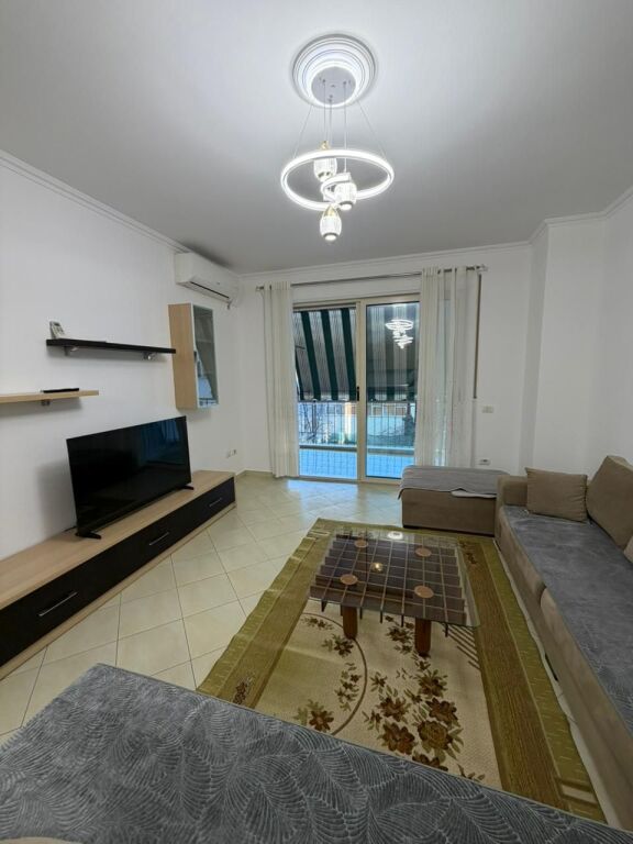 APARTMANET 2+1 + PARKIM PER SHITJE NE DON BOSKO