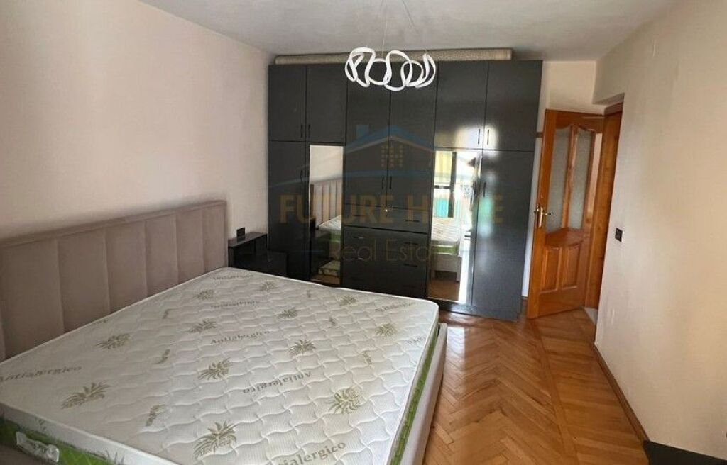 Qera, Apartament 2+1, Pazari i Ri, Tiranë