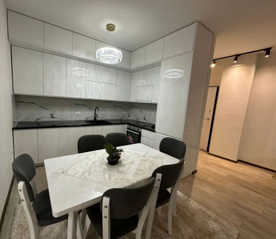 🏢 Jepet me Qira Apartament 2+1+2 – Liqeni i Thatë