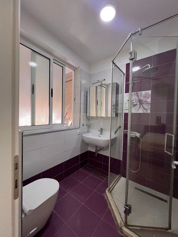 Business premises for rent near the 9-Storey buildings, in one of the most central and accessible areas of Tirana.
