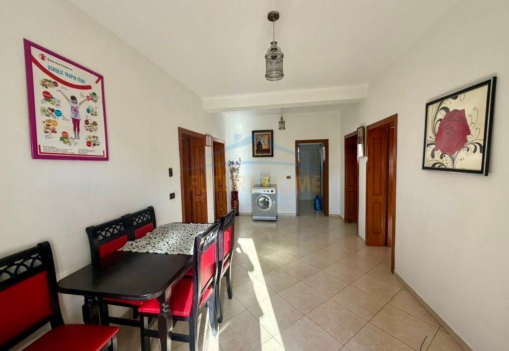 🏠 Spacious 2+1 for Rent in Private House – "5 Maji" Street! 📍