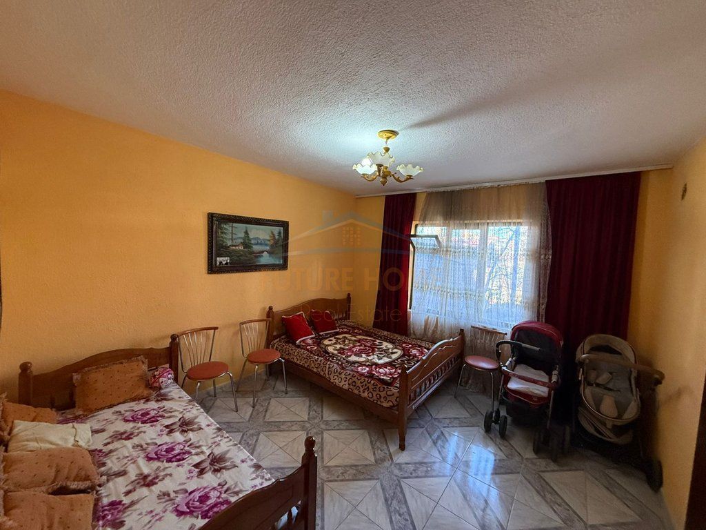 In vendita, Casa a 3 piani, Quartiere 1, Pogradec