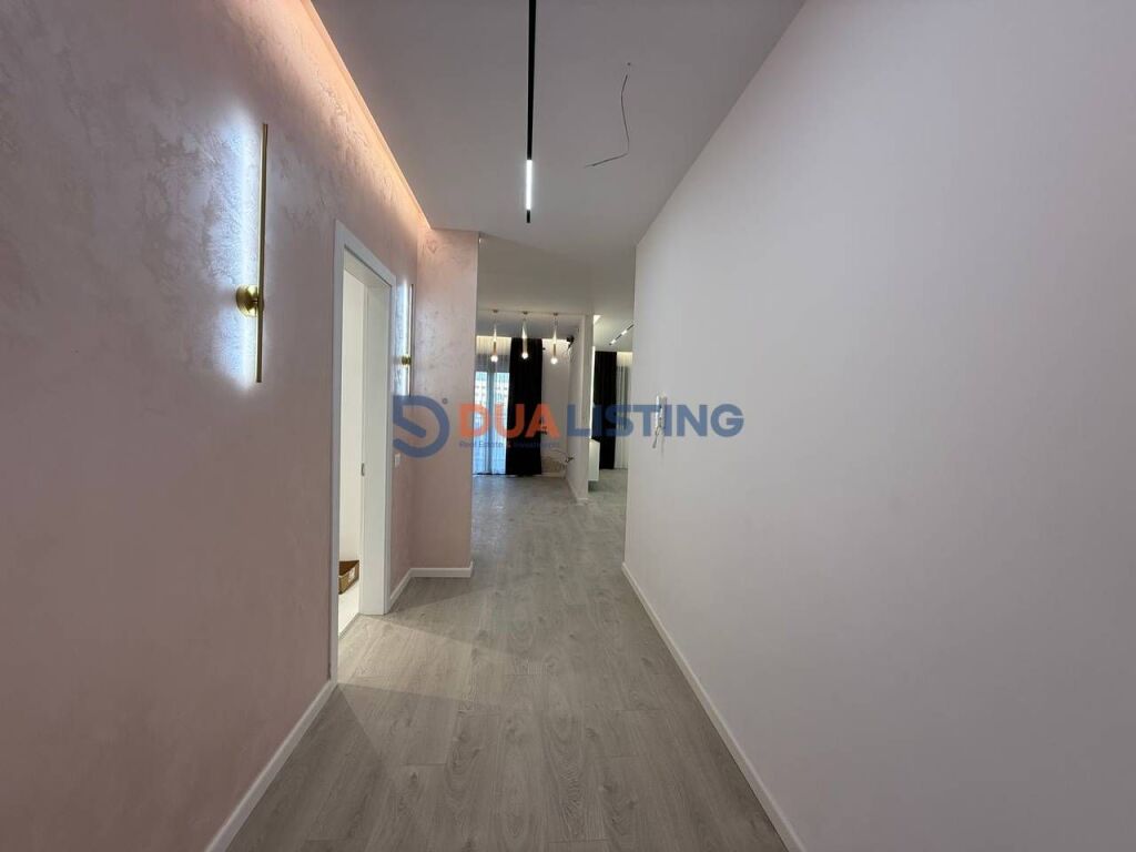 We offer office space for rent at the Dry Lake