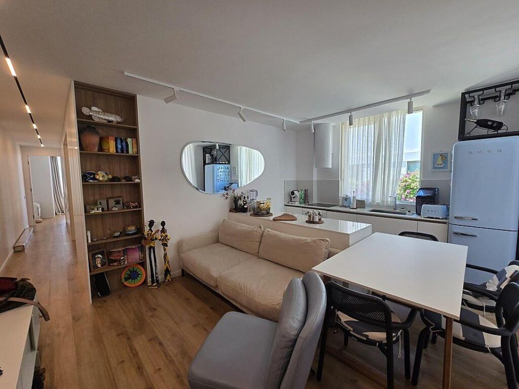 Shitet Apartament 3+1 Green Coast📍Palase