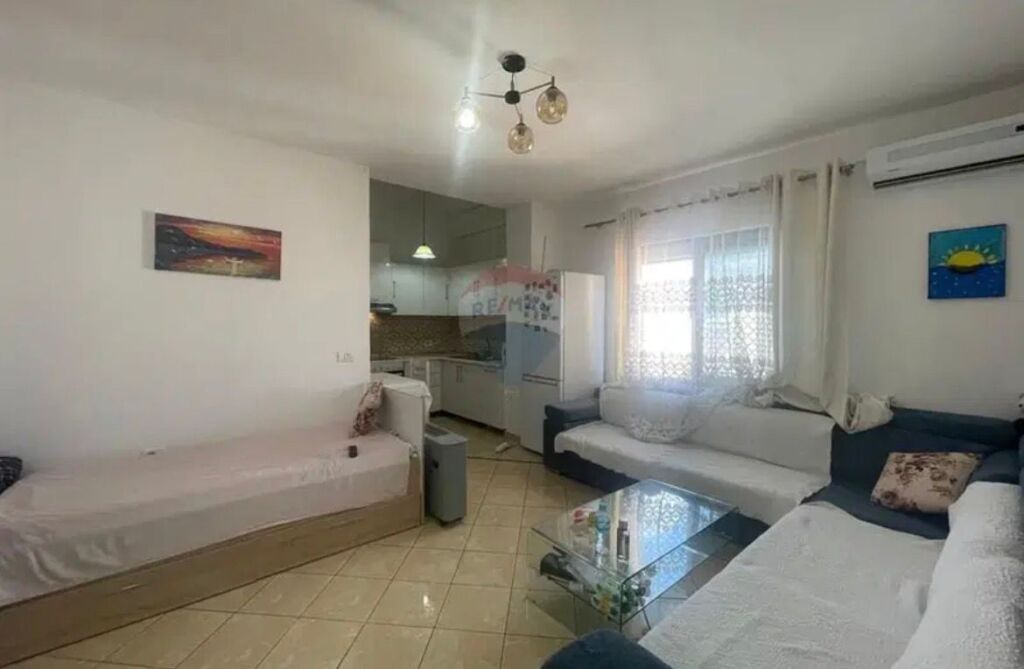 Apartment - For Sale - Kombinat, Tirana