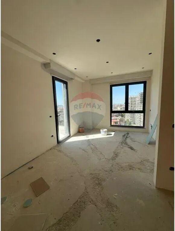Appartamento 2+1+2 in vendita a Don Bosko, Via Egnatia, vicino a Vizion +

