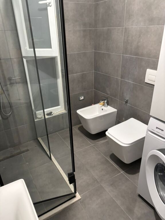 Apartament 2+1 me qera tek Fusha e Aviacionit prane Turdiut