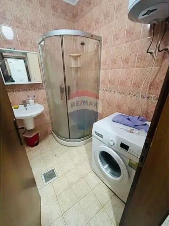 📍🏠Apartament 2+1 Komuna e Parisit