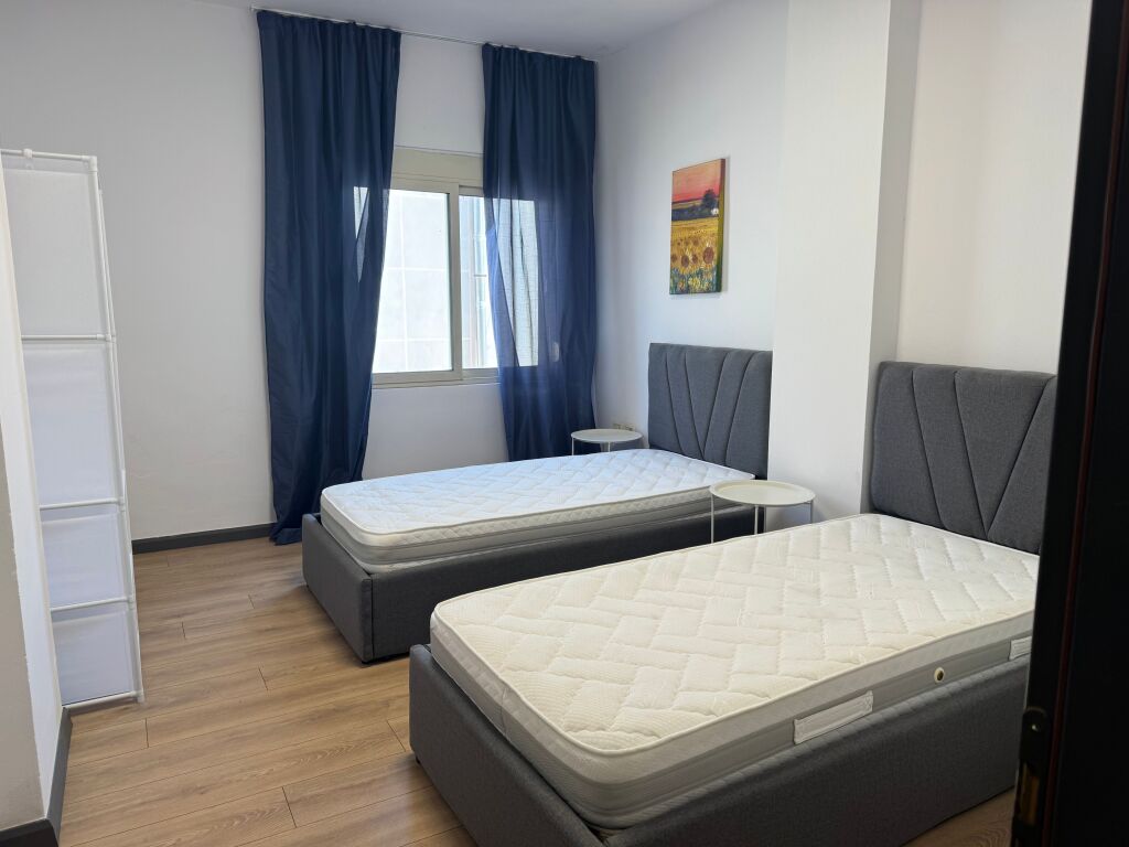Apartament 2+1 per shitje prane Kristal Center!