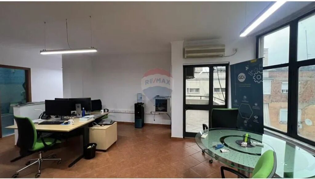 Apartament 2+1+2 per qira Sheshi Willson