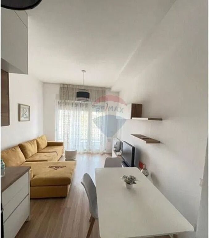 Apartament 1+1 per qira tek Kompleksi Kontakt