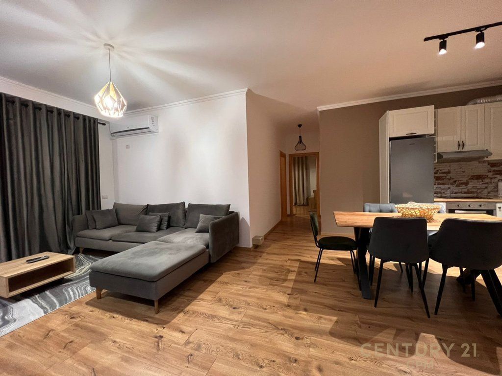 Apartment 2+1+2 For Rent Near the Botanical Garden! 850 € /Month Total Area 98m2