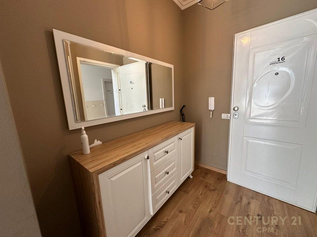 Apartment 2+1+2 For Rent Near the Botanical Garden!