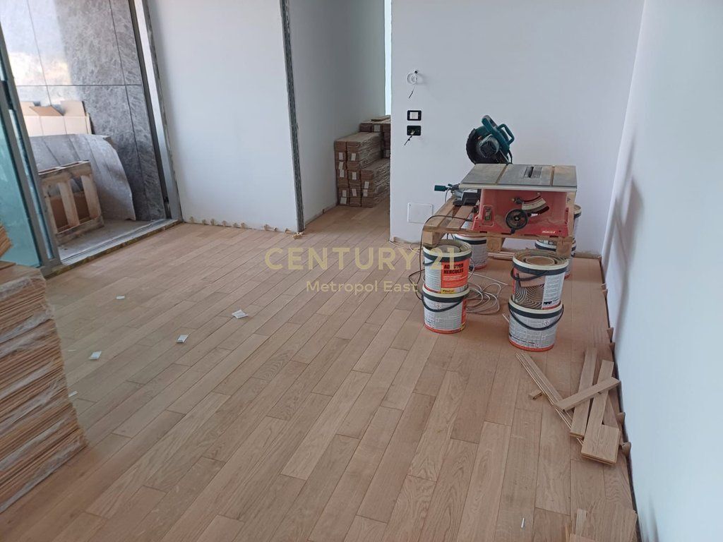 Apartment 2+1 for Rent in Down Town One, Elbasanit Street
