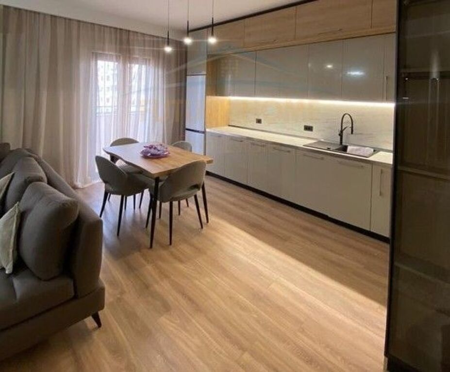 Rent Apartment 1+1, Gallery, Barricadave Street