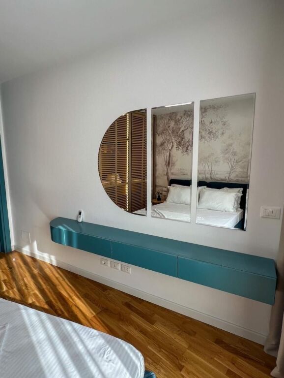 Apartment for Rent at Lake View
