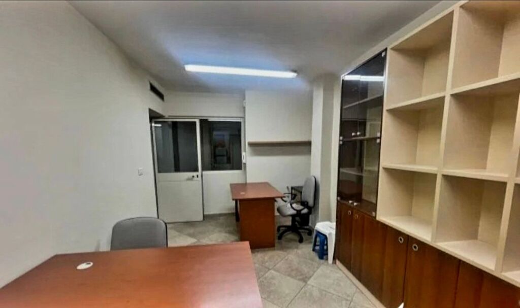 OFFICE FOR RENT 80 M2 FORMER EXHIBITION