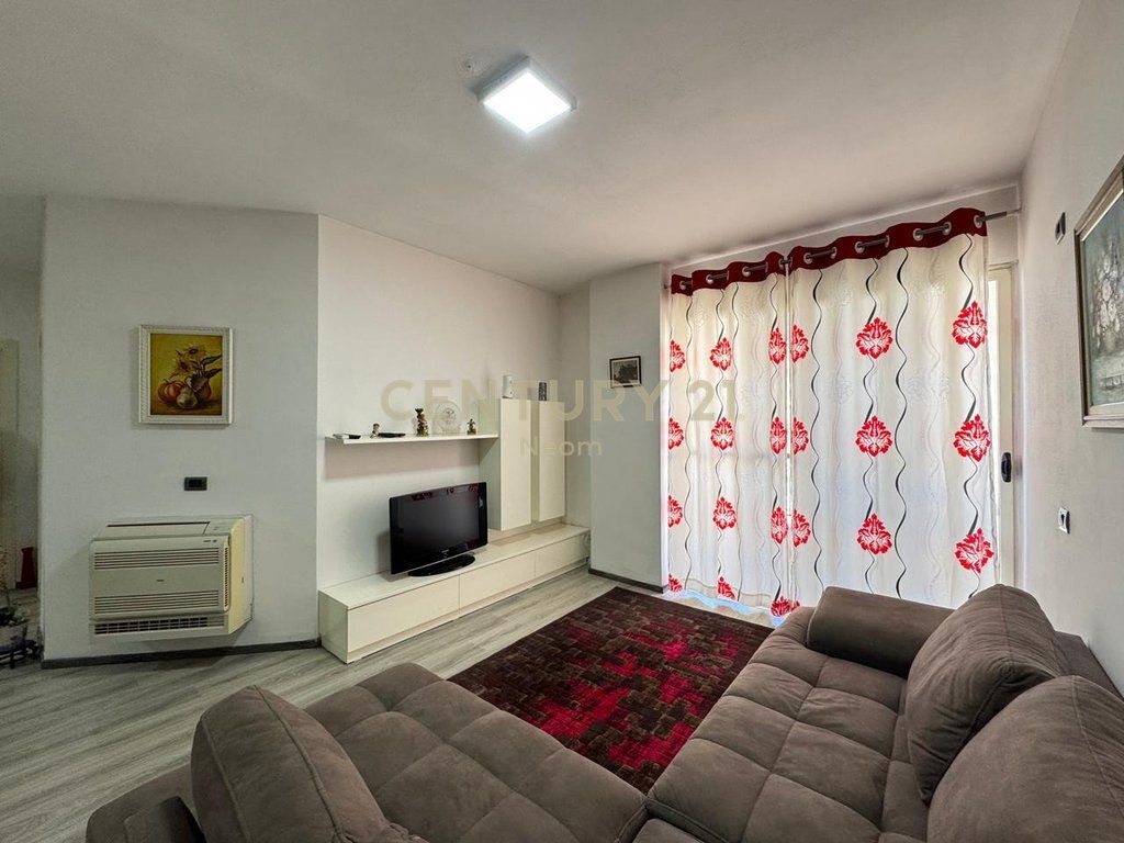 APARTAMENT 2+1 PER QIRA PRANE GRAND GALLERY NE YZBERISHT! 580 € /Muaj Sip. Totale  106m2