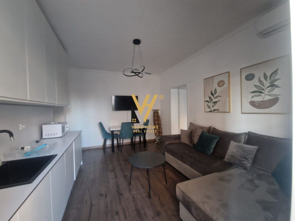 JEPET APARTAMENT 1+1+BLK ME QIRA TE 21 DHJETORI 60.000 LEKE