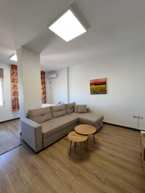 Shitet super apartament 2+1 me ballkon