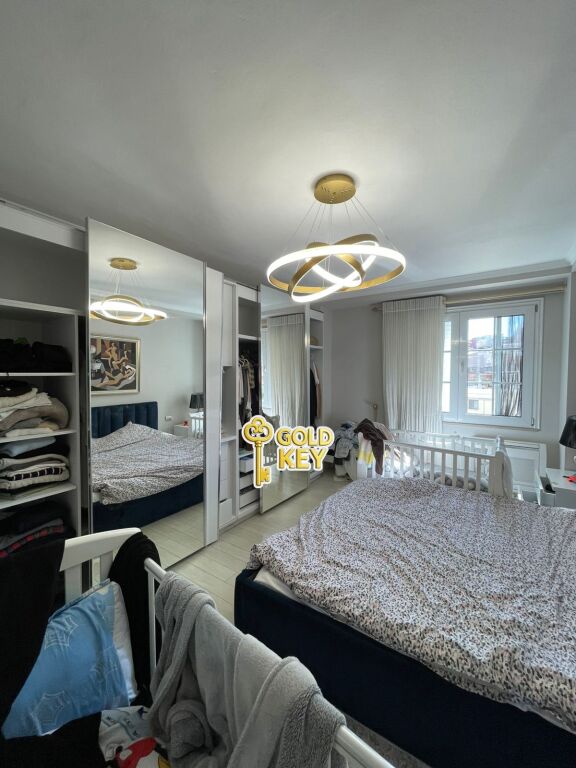 🏡 SHITET APARTAMENT 2+1+1 SALLON VEC +BALLKON MUNDESI PER 3+1 GJYKATA DURRES