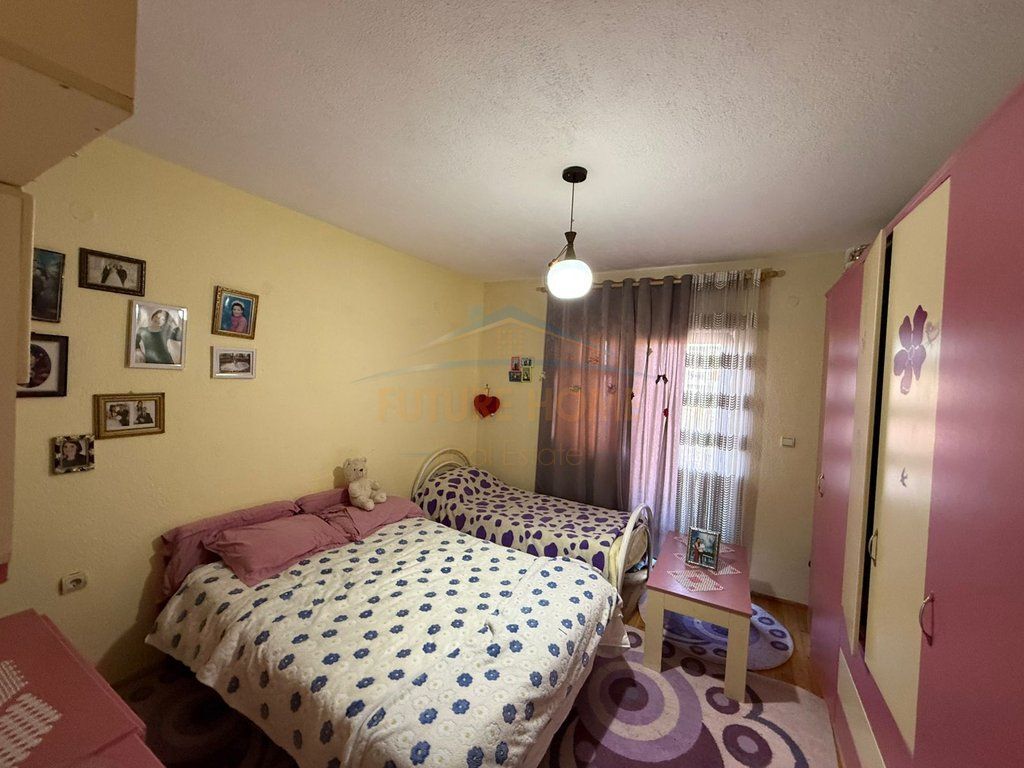 In vendita, Casa a 3 piani, Quartiere 1, Pogradec