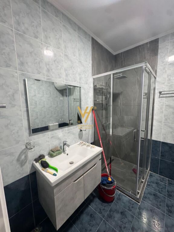 JEPET APARTAMENT 2+1+2BLK ME QERA TE RRUGA ISLAM ALLA 900 EURO