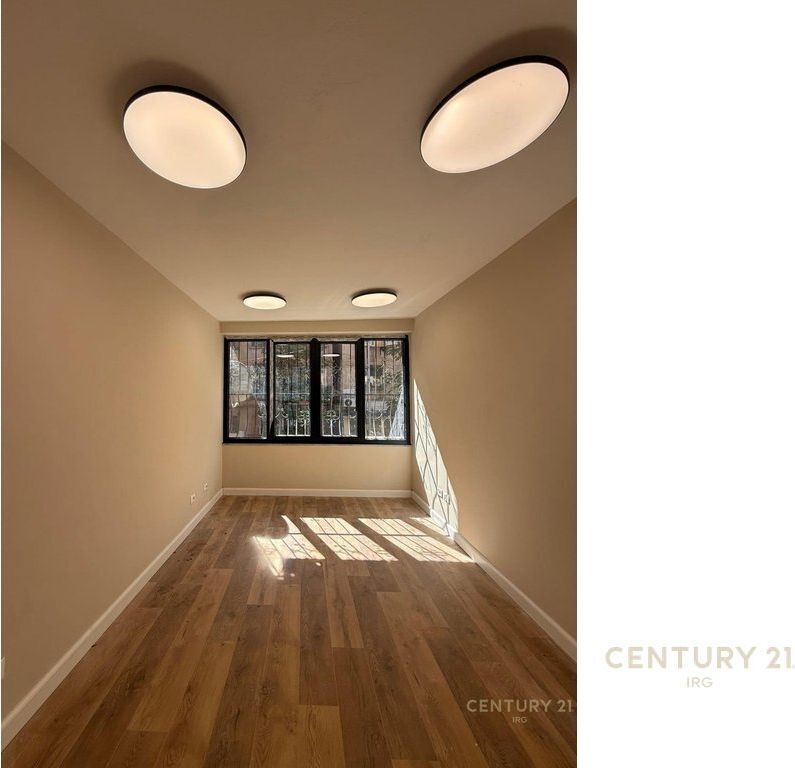 APARTMENT 2+1 FOR SALE NEAR PETRO NINI!