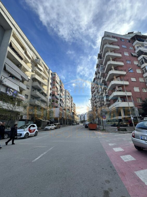 Occasione!! Appartamento 2+1+2 in vendita a Yzberish, €1250 al metro