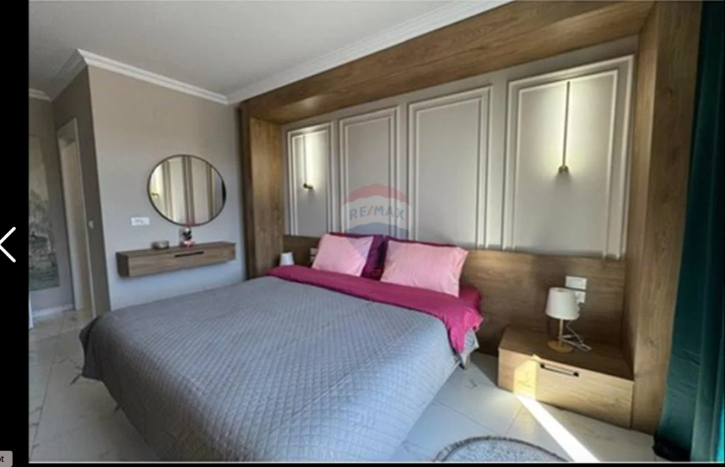 Appartamento in vendita 2+1+2 a Lake View