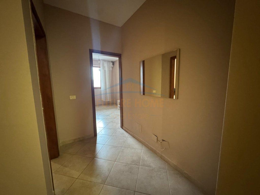 Rent, Apartment 3+1+2, Barricades Street, Tirana.