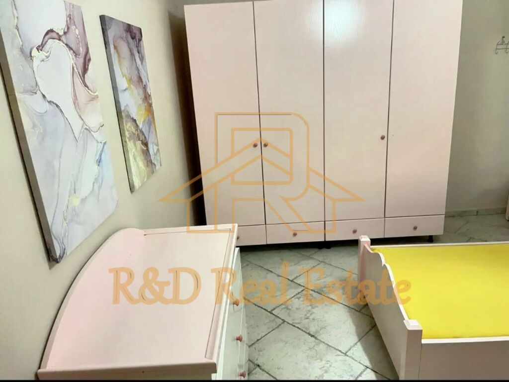 🏡 Jepet me qera apartament 2+1 me oborr