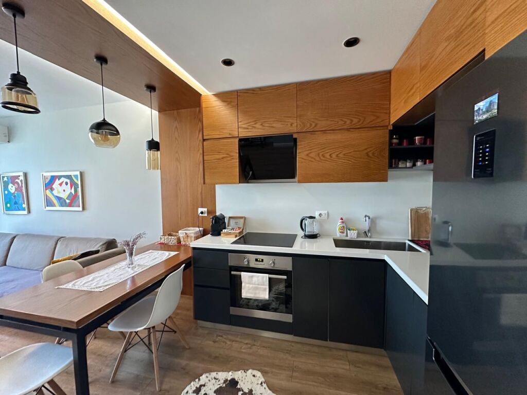 🏢Via Bogdaneve, appartamento arredato 2+1 in affitto. 1.000 Euro