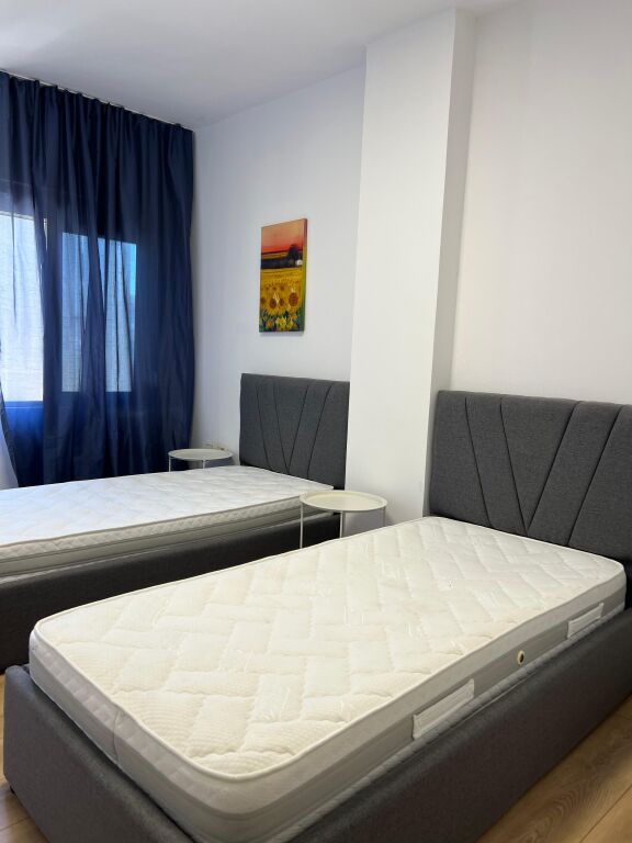 Shitet super apartament 2+1 me ballkon