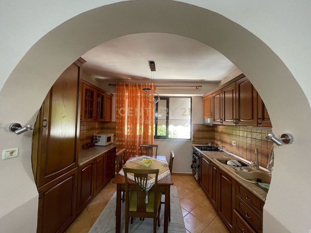 APPARTAMENTO IN AFFITTO 2+1 PRESSO VIA MYSLYM SHYRI
