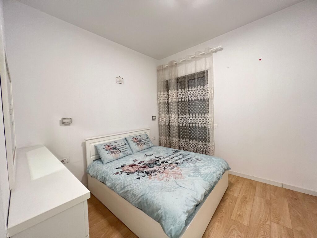 Apartament me qira 2+1+2 te Kompleksi Delijorgji