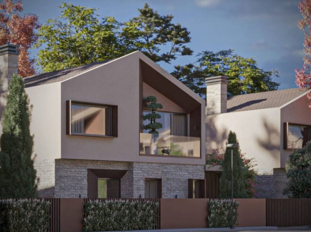 ▪️2-Storey Villa for Sale at Lundra Village Residence, Lundër!