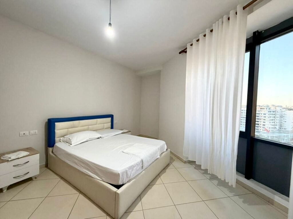 Appartamento 1+1 in Affitto a Lungo Termine - COBO CENTER, Lungomare, Vlorë