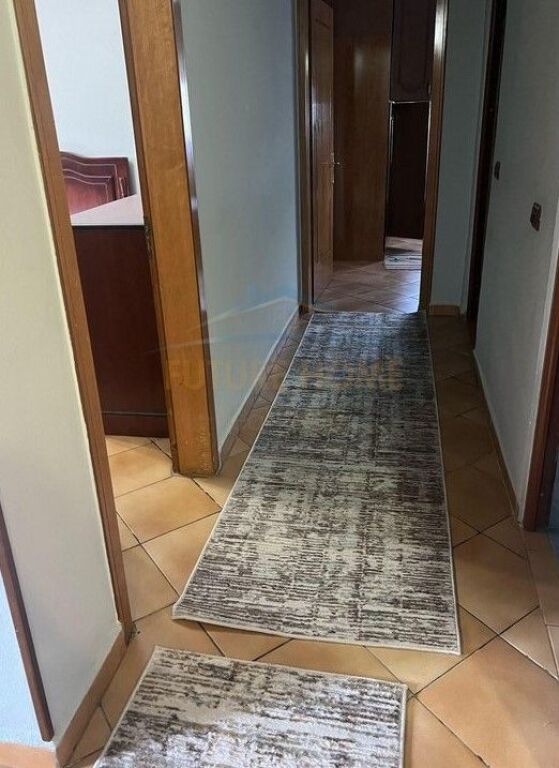 Qira, Apartament 1+1, 21 Dhjetori