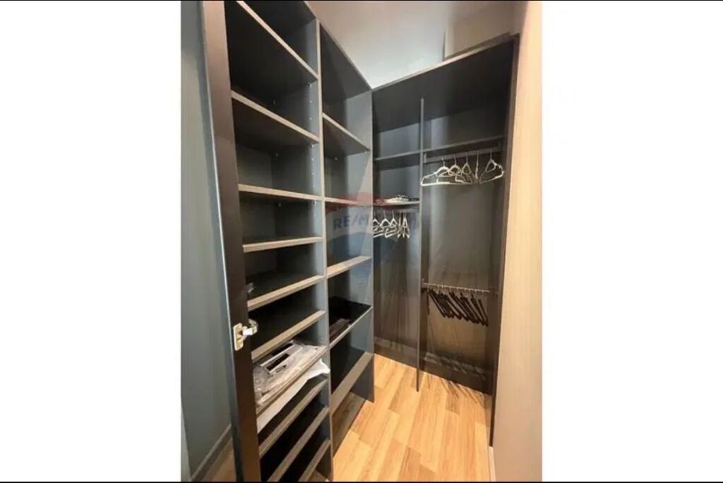 Apartment 1+1 for rent on Elbasan Street.