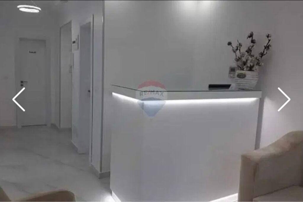 Ambient me qira – Rruga e Dibrës, te Farmacia 10
