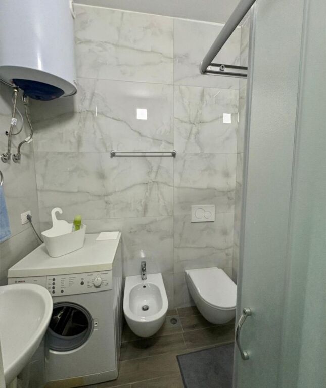 Apartament me Qira - Pamja 5