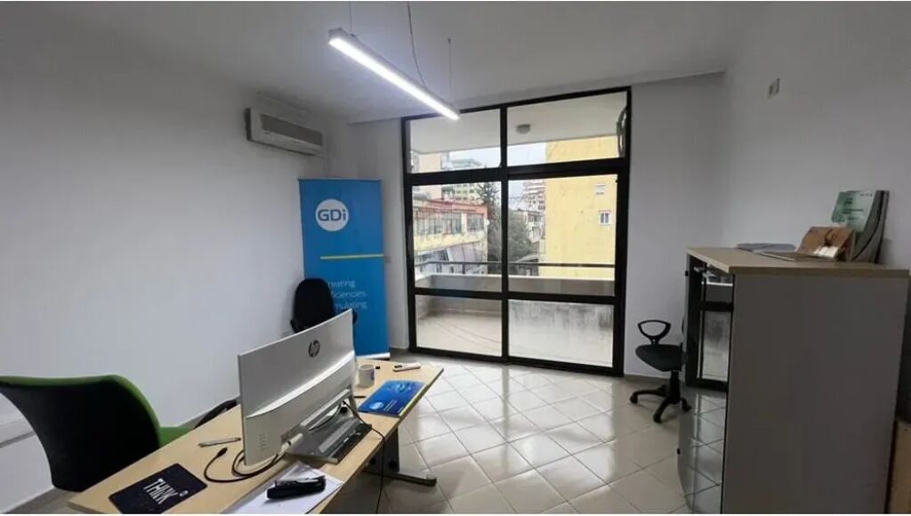 Apartament 2+1+2 per qira Sheshi Willson