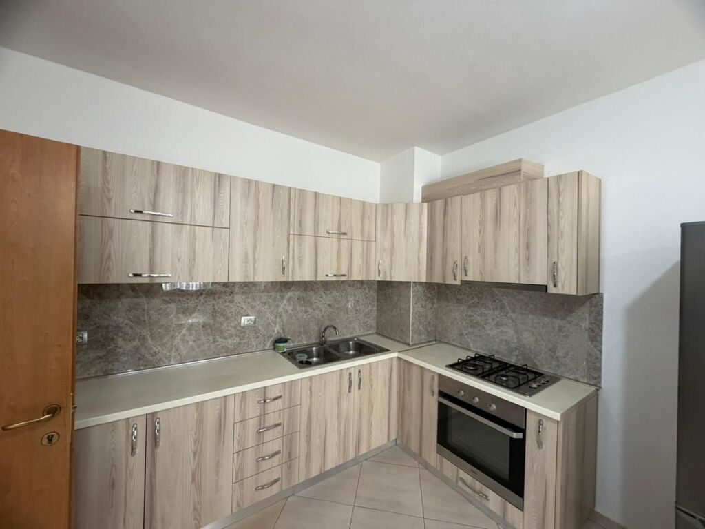 Rent, Apartment 2+1, Hospital, Durrës