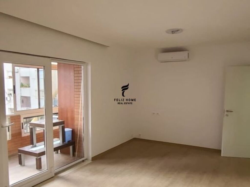 UFFICIO IN AFFITTO 88 M2 CENTRO 120.000 LEKE FH-59106