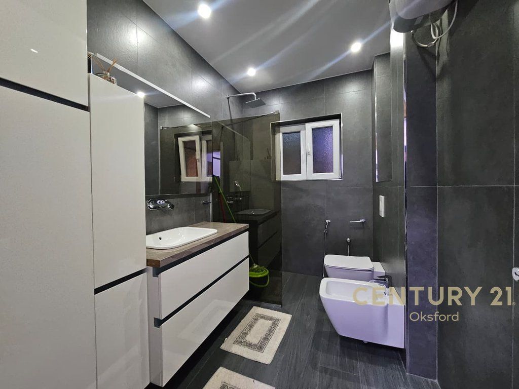 FOR RENT APARTMENT 2+1+WALK-IN CLOSET IN SAUK 650 € /Month Total Area 110m2
