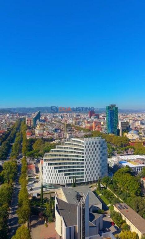 UFFICIO PREMIUM IN AFFITTO NEL CUORE DI TIRANA!
