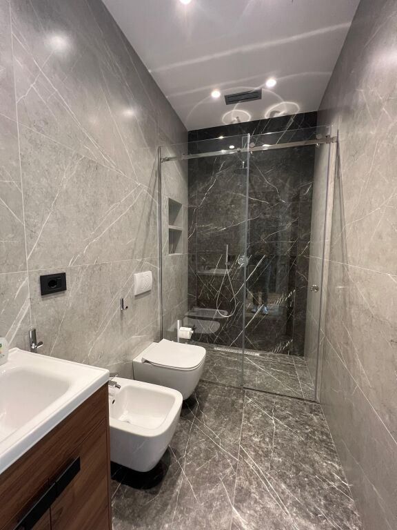Apartament 1+1 me qira tek Rruga e Elbasanit.
