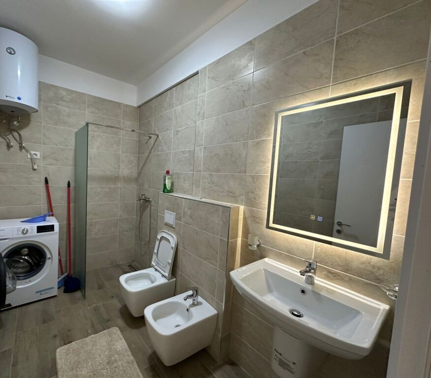 🏢 Jepet me Qira Apartament 2+1+2 – Liqeni i Thatë
