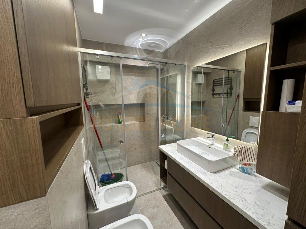 Qera, Apartament 1+1, Myslym Shyri, Tirane